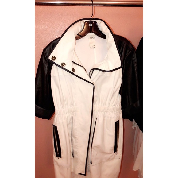 Ali Ro Jackets & Blazers - Ali Ro Anorak Coat